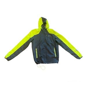 Under Armour light jacket, Mens small, Grey